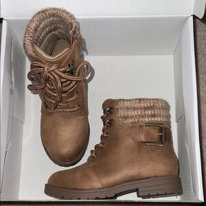 NIB SUGAR “Lil Arwin” girls combat chestnut suede tweed top boots (9k)